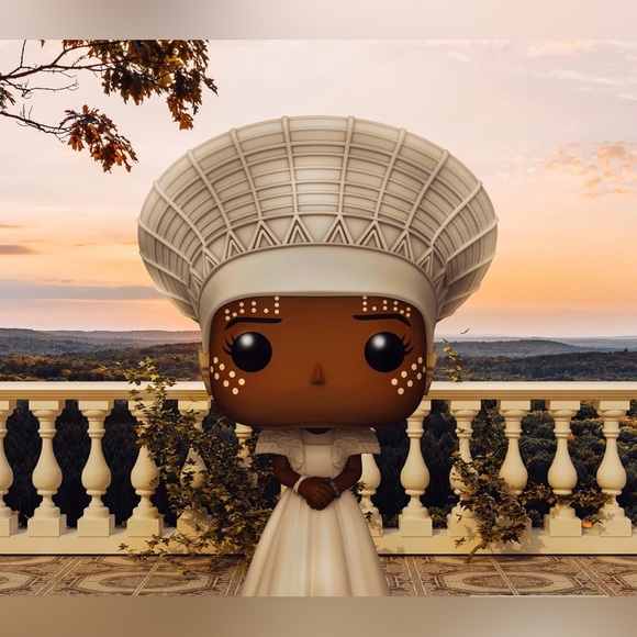 Funko Pop! Ramonda with White Headdress - Picture 2 of 8
